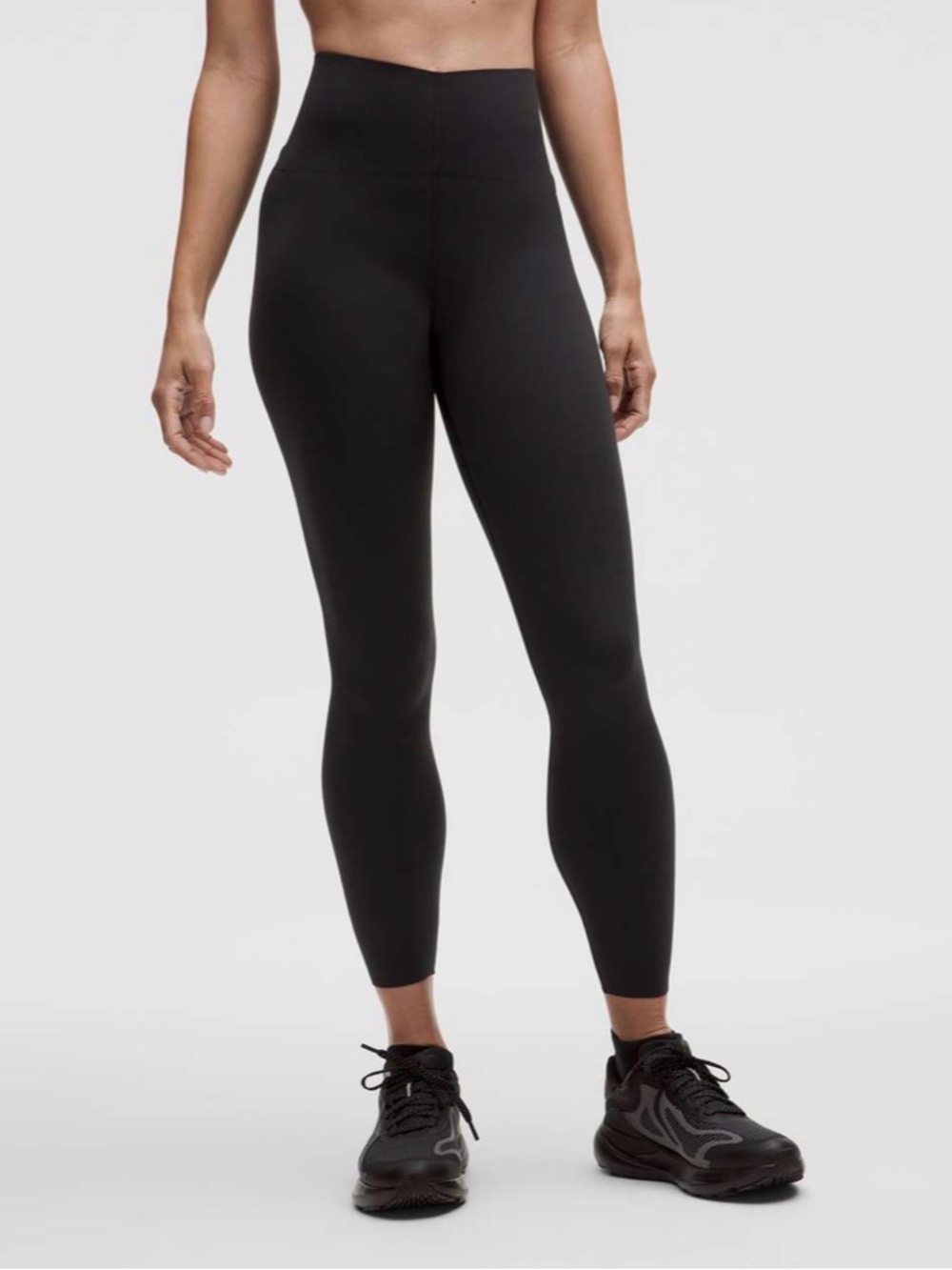 Lululemon Glow Up Super-High-Rise Tight 25"
Black
